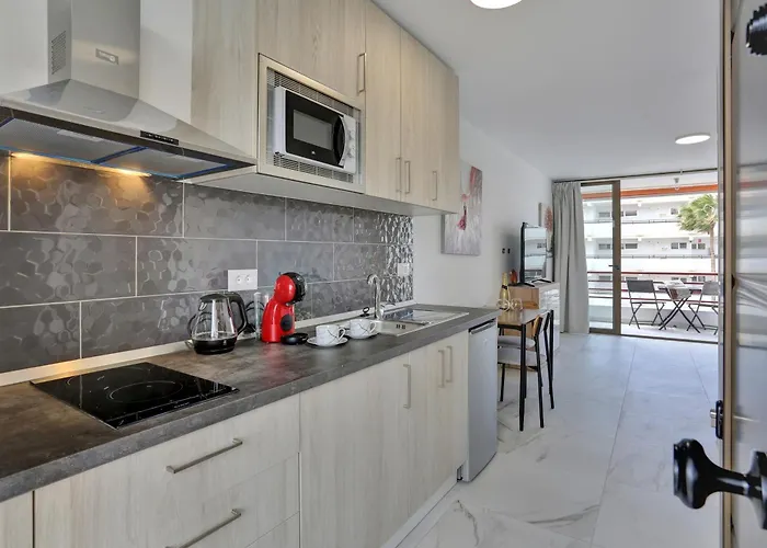 Sea Views Modern Estudio Olimpia Near The Апартаменти