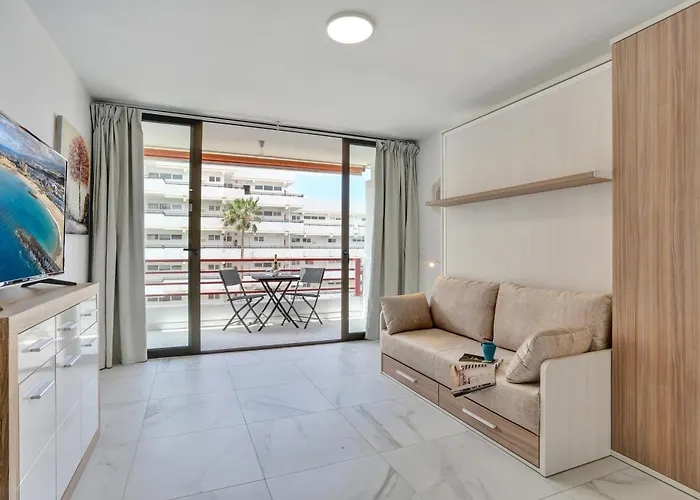 Sea Views Modern Estudio Olimpia Near The Апартаменти Адехе